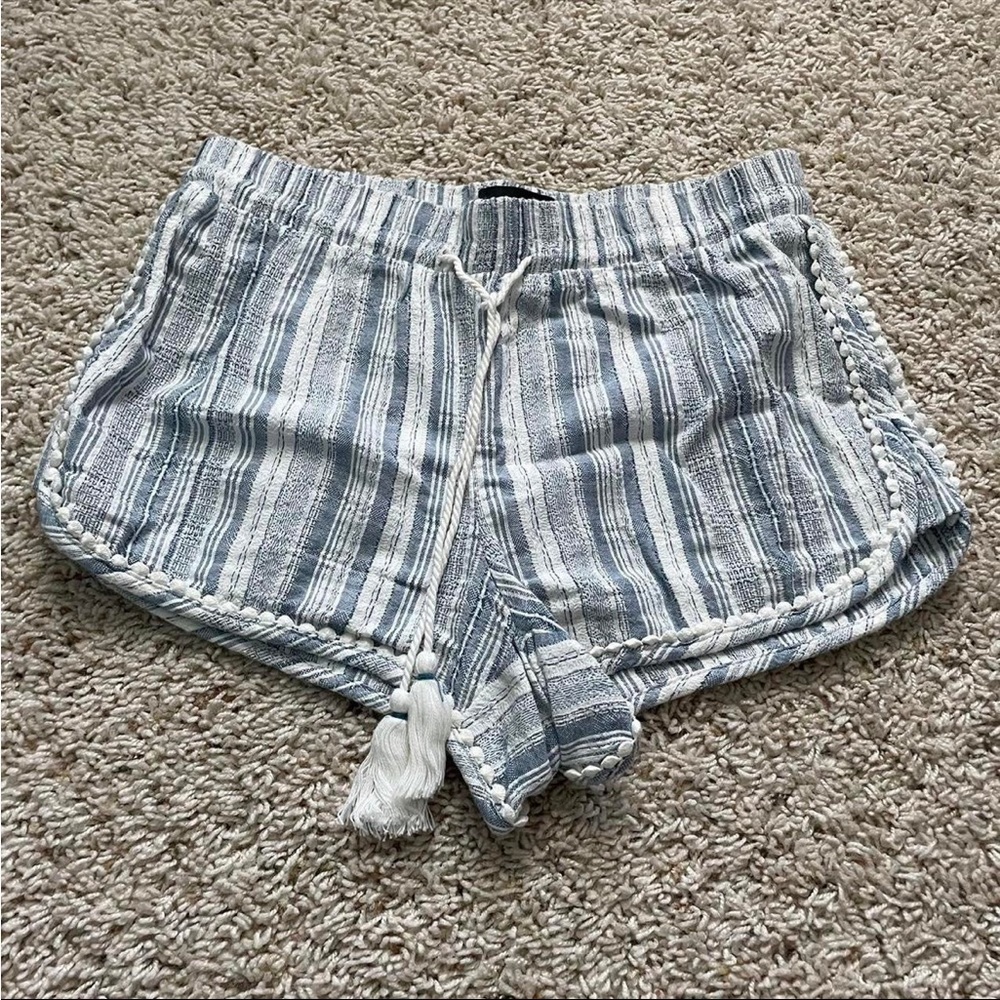 women’s/teens aeropostale shorts!